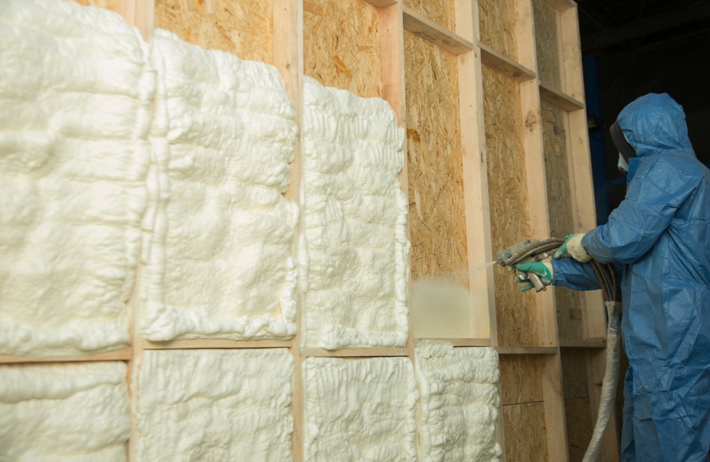 Ontario spray foam insulation contractors